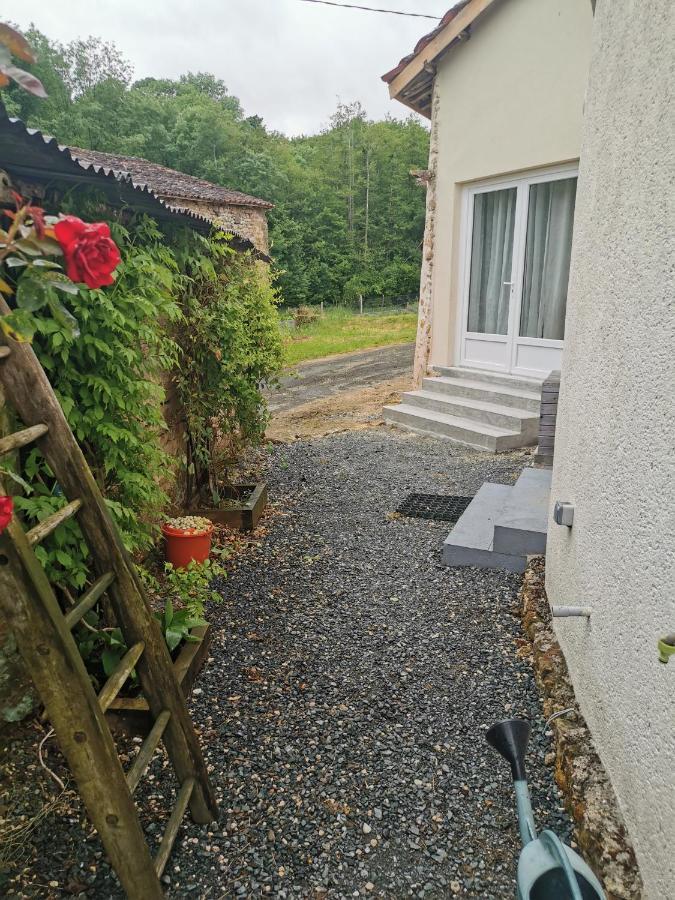 Maisonnette Bourneau Exterior foto